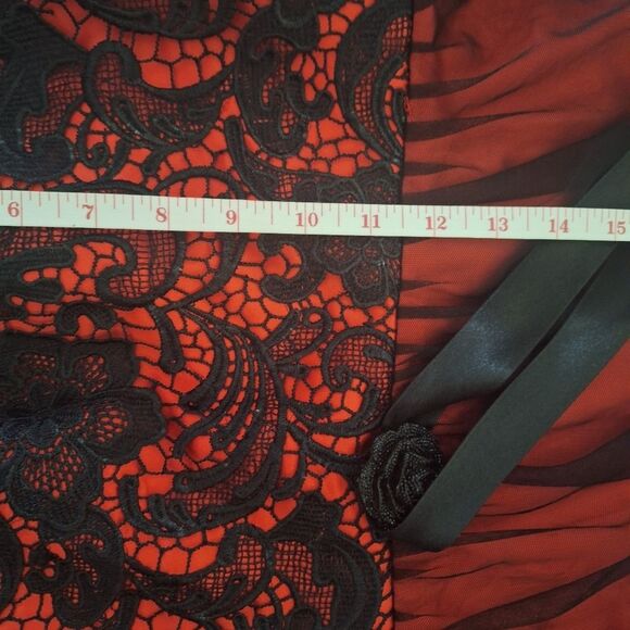 Whimsigoth Strapless Gown Corset Bridal Red & Black Lace Netting 20 / 22 - Picture 12 of 16
